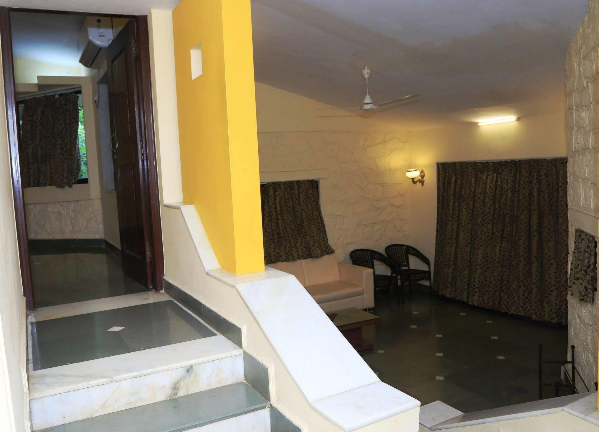 Panoramic Resort Panvel Karnāla Kültér fotó