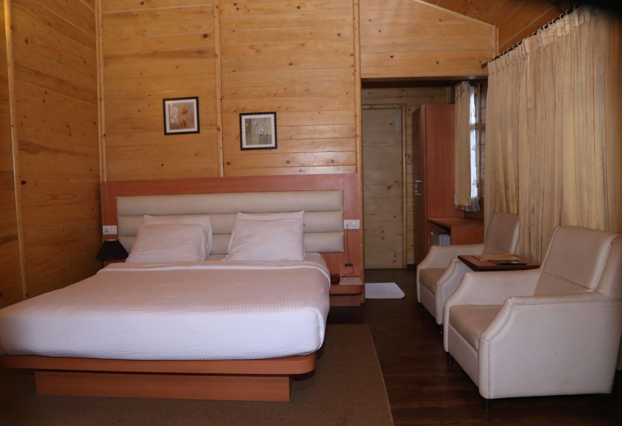 Panoramic Resort Panvel Karnāla Kültér fotó